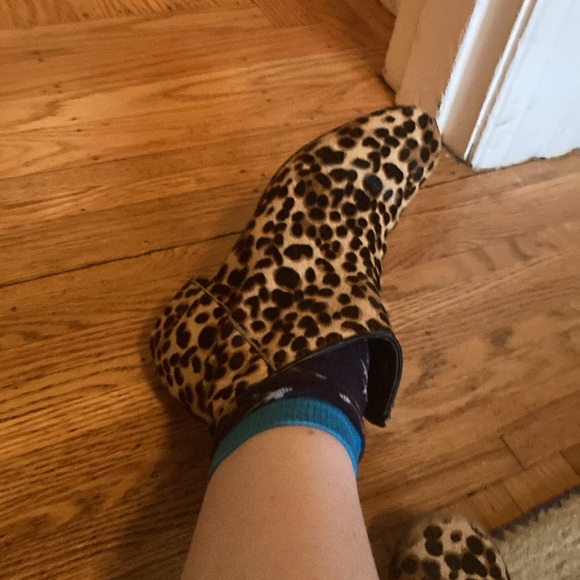 Nine West faux leopard fur booties - Picture 6 of 6